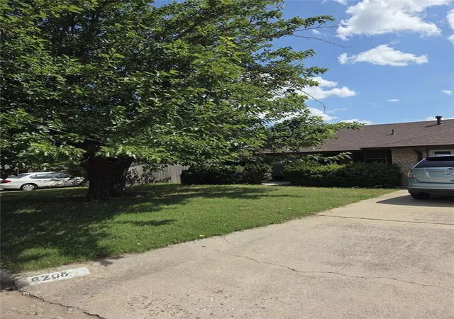 Homes for sale in Lawton, OK | 6208 Nw Chestnut Ln, Lawton, OK 73505 | MLS# 1233280