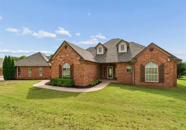 Photo 1 of Sale Pending at 2010 Sandpiper Dr, Blanchard, OK 73010 | MLS# 1233283 | Listing updated on 2026-09-05