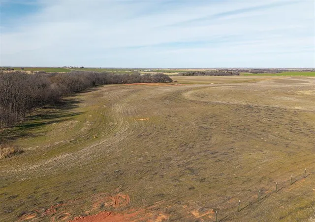 1st image of 1 N Gregory Rd, El Reno, OK 73036 | MLS# 1233287