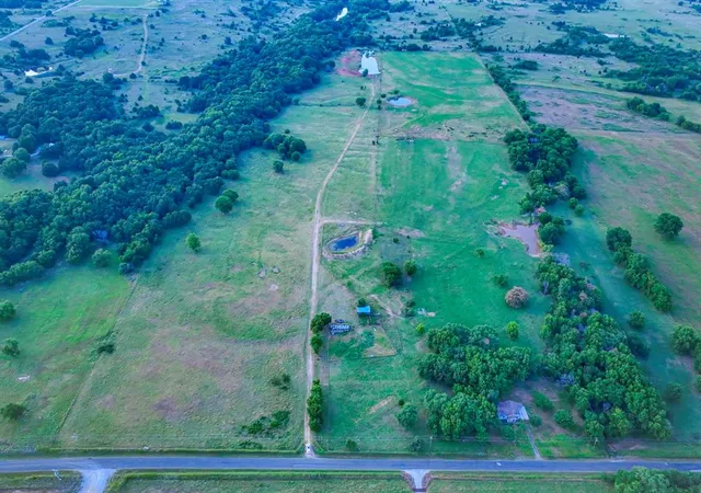 Homes for sale in Elmore City, OK | 27335 E 1680 County Rd, Elmore City, OK 73433 | MLS# 1233294