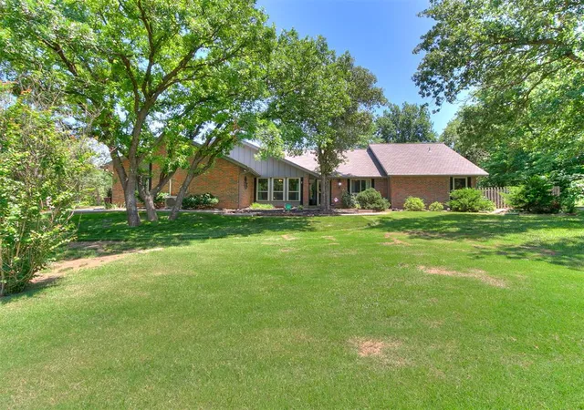 1st image of 12808 Teakwood Dr, Edmond, OK 73013 | MLS# 1233295