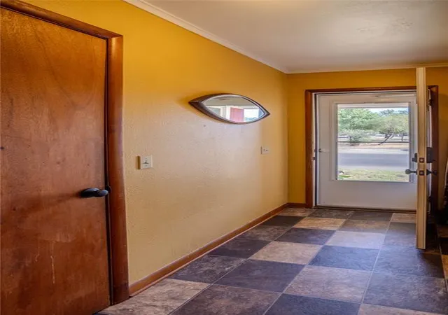 Photo 3 of Single family home for sale at 408 E Huber Ave, Weatherford, OK 73096 | MLS# 1233372 | Listing updated on 2026-09-30