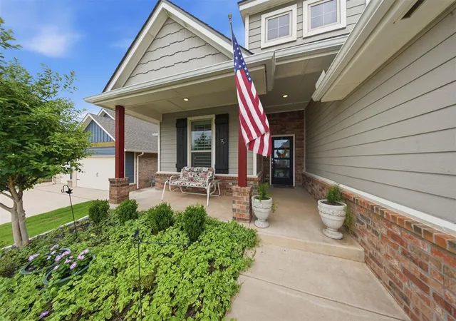 Photo 3 of Single family home for sale at 9208 NW 90th Street, Yukon, OK 73099 | MLS# 1233376 | Listing updated on 2026-09-30