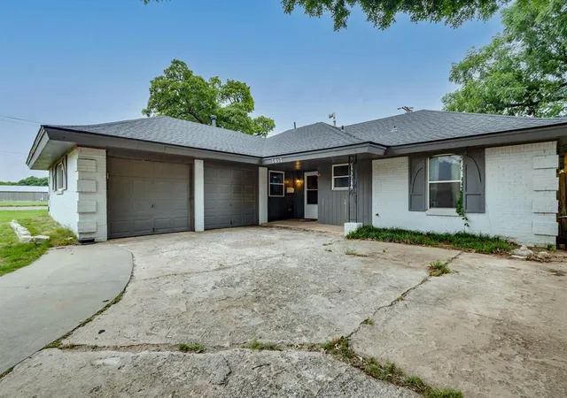 Homes for sale in Bethany, OK | 7017 Nw 28th St, Bethany, OK 73008 | MLS# 1233383