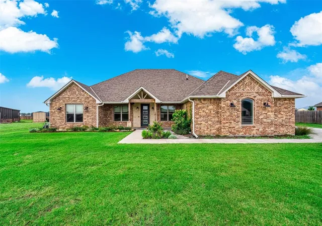 Homes for sale in Lawton, OK | 365 Nw Mountain Lake Crest Crest, Lawton, OK 73507 | MLS# 1233396