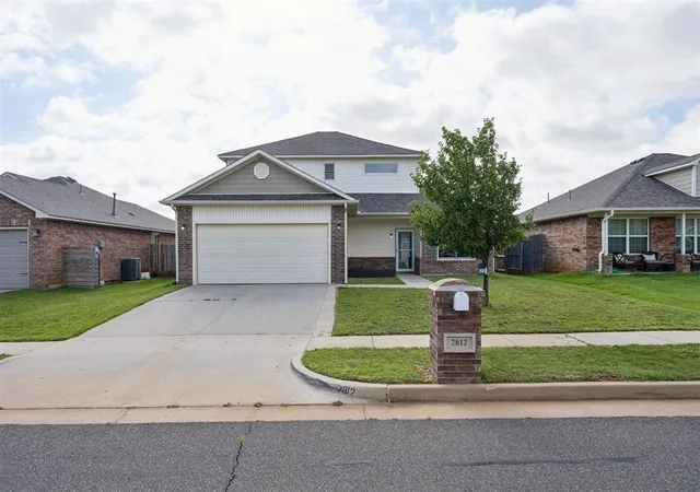 1st image of 2812 Sunberry Wy, Yukon, OK 73099 | MLS# 1233405