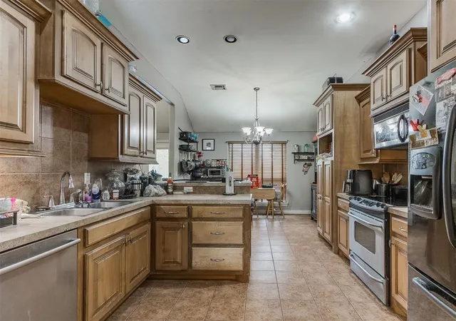 14th image of 1127 Woodbrook Dr, Purcell, OK 73080 | MLS# 1233460