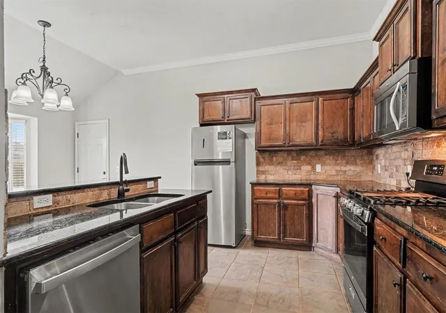 Photo 4 of Single family home for sale at 11304 NW 99th Street, Yukon, OK 73099 | MLS# 1233462 | Listing updated on 2026-08-06
