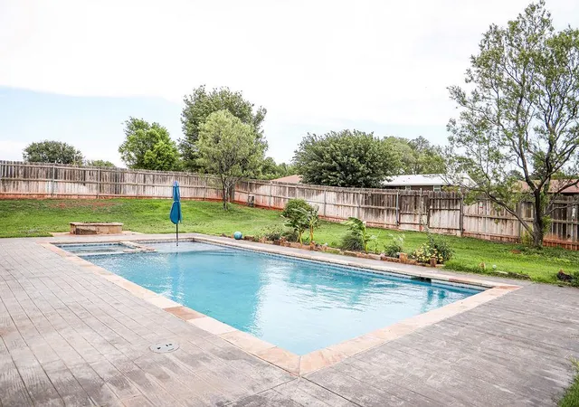 Homes for sale in Sayre, OK | 6 S Covey St, Sayre, OK 73662 | MLS# 1233499