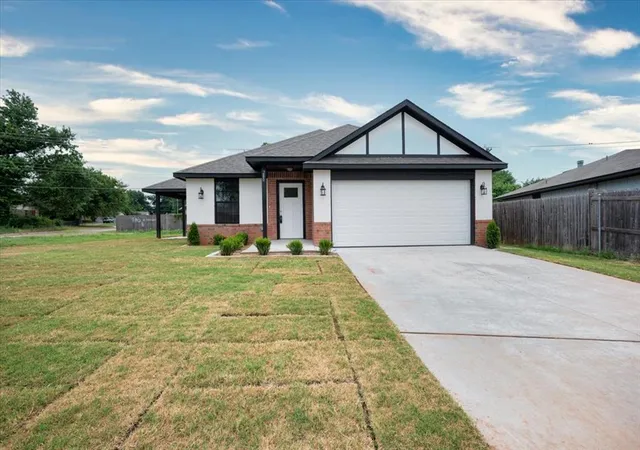 Photo 4 of Single family home for sale at 280 Windsor Way, Oklahoma City, OK 73110 | MLS# 1233525 | Listing updated on 2026-09-19