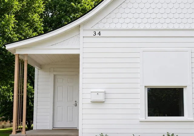 1st image of 301 N 1st St, Guthrie, OK 73044 | MLS# 1233535