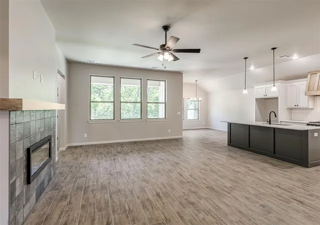 image of 1206 Wisteria Wy, Noble, OK 73068 | MLS# 1233556