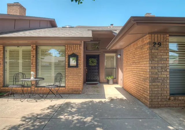 Homes for sale in Norman, OK | 1899 Saddleback Blvd #29, Norman, OK 73072 | MLS# 1233557