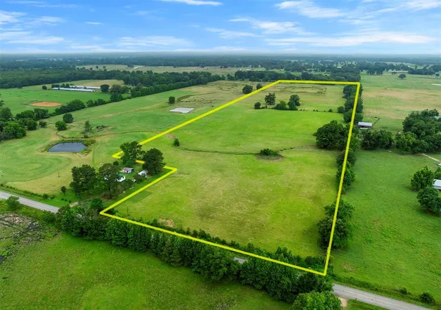 3rd image of 4653 Holly Creek Rd, Broken Bow, OK 74728 | MLS# 1233609
