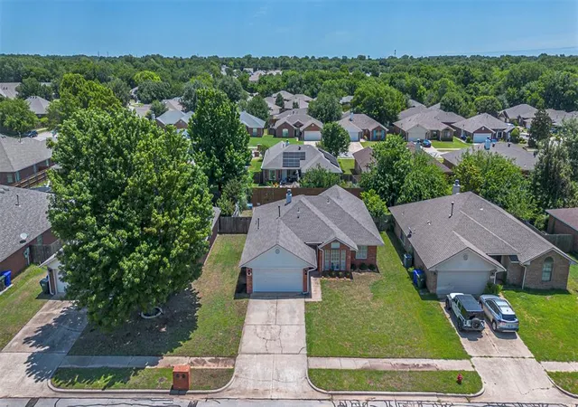 4th image of 1713 Sumac Dr, Norman, OK 73071 | MLS# 1233610