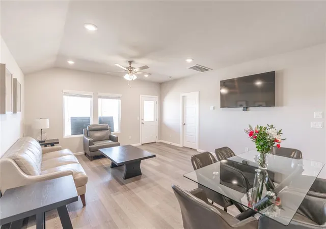 5th image of 4116 Canyon Ridge Ln, Mustang, OK 73064 | MLS# 1233618