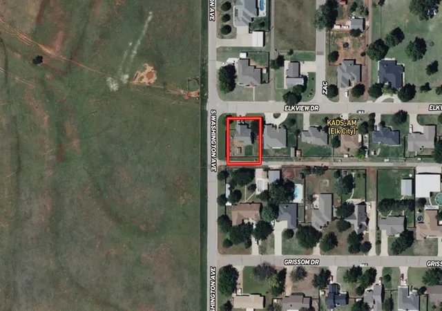 42nd image of 320 Elkview Dr, Elk City, OK 73644 | MLS# 1233686
