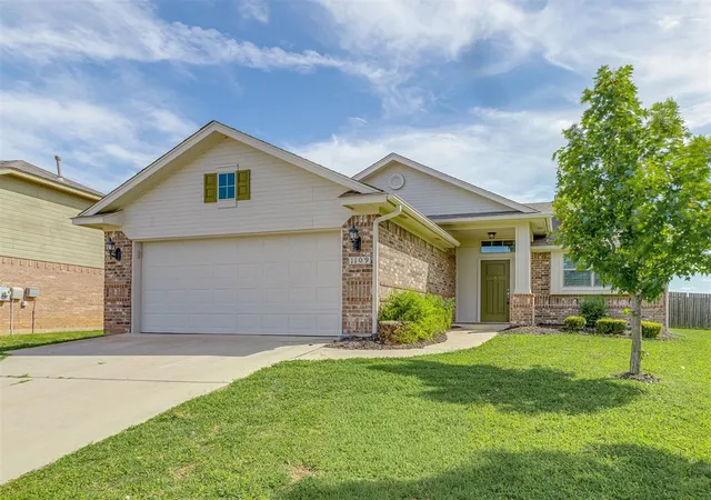 1st image of 1109 Sw 160th Ct, Oklahoma City, OK 73170 | MLS# 1233693
