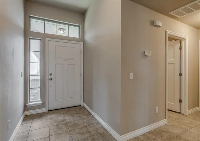 5th image of 1109 Sw 160Th Ct, Oklahoma City, OK 73170 | MLS# 1233693