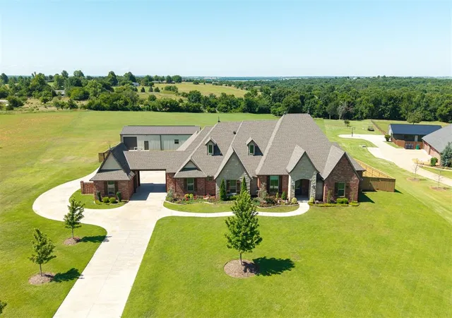 Photo 1 of Sale Pending at 12448 Sw 110th Street, Mustang, OK 73064 | MLS# 1233699 | Listing updated on 2026-09-29