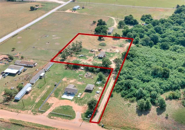 Homes for sale in Dover, OK | 13107 N 2870 Rd, Dover, OK 73734 | MLS# 1233719