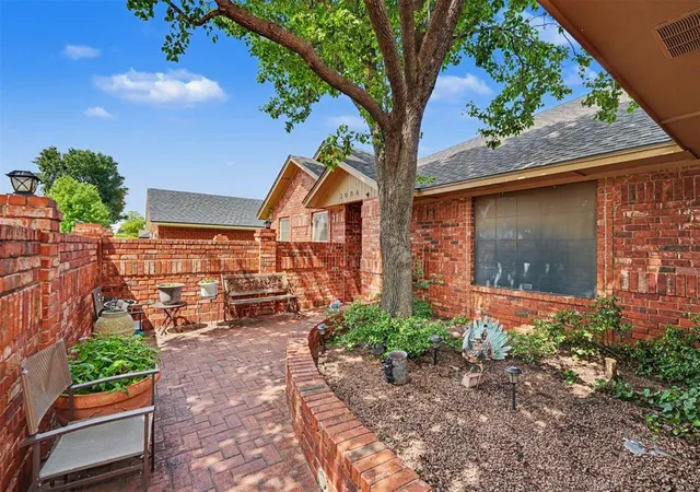 Homes for sale in Altus, OK | 3004 Mallard Ct, Altus, OK 73521 | MLS# 1233729