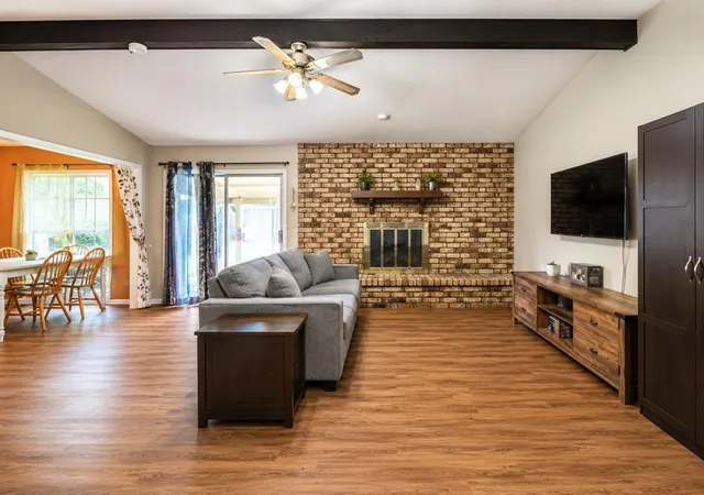 Photo 3 of Single family home for sale at 4305 Valley Frg Dr, Enid, OK 73703 | MLS# 1233731 | Listing updated on 2026-07-21