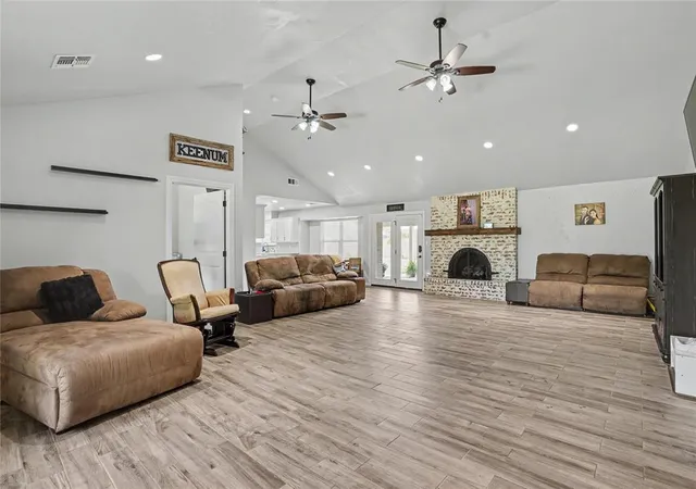 Homes for sale in Altus, OK | 2404 Apache Pass, Altus, OK 73521 | MLS# 1233732