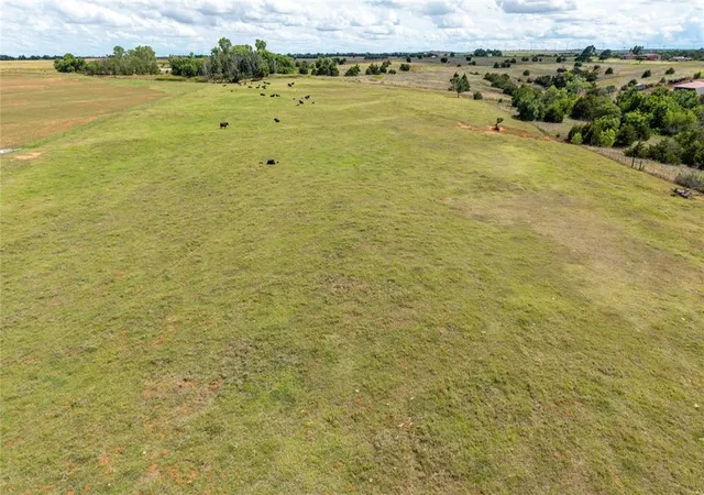 3rd image of S Frontage Rd, Weatherford, OK 73096 | MLS# 1233751