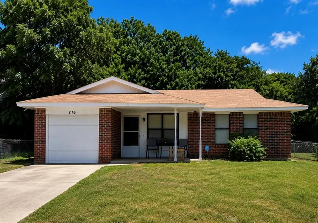 1st image of 716 Briarwood Dr, Oklahoma City, OK 73130 | MLS# 1233753