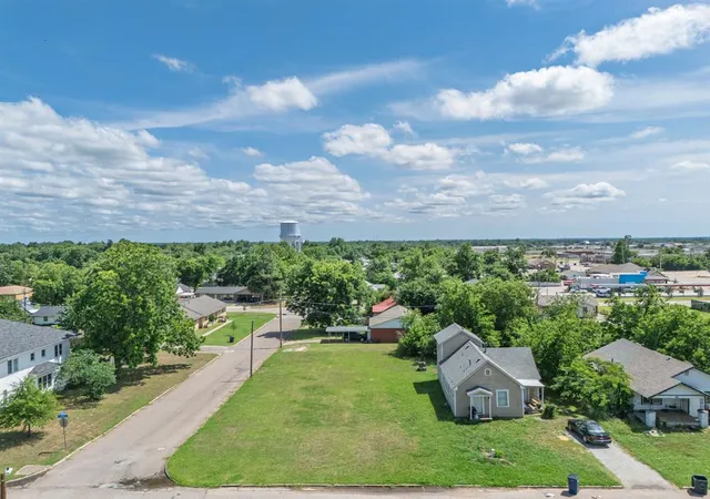 Photo 2 of Land for sale at 401 W Midland St, Shawnee, OK 74804 | MLS# 1233760 | Listing updated on 2026-06-15