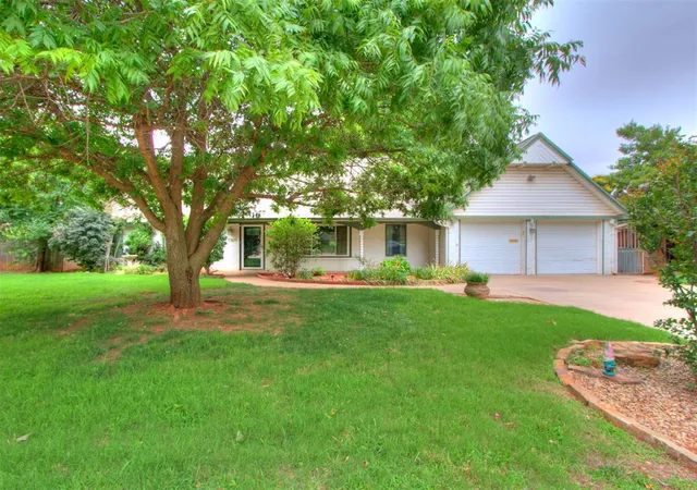 Photo 1 of Single family home for sale at 7309 N Hammond Ave, Warr Acres, OK 73132 | MLS# 1233764 | Listing updated on 2026-10-08