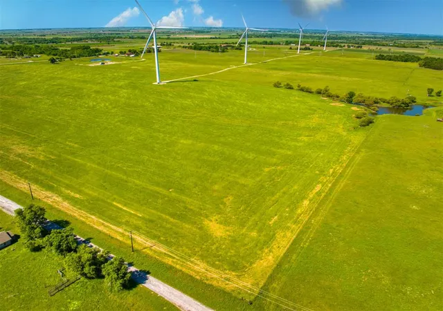 Land for sale at 10403 N Chiles Rd, Okarche, OK 73762 | MLS# 1233767