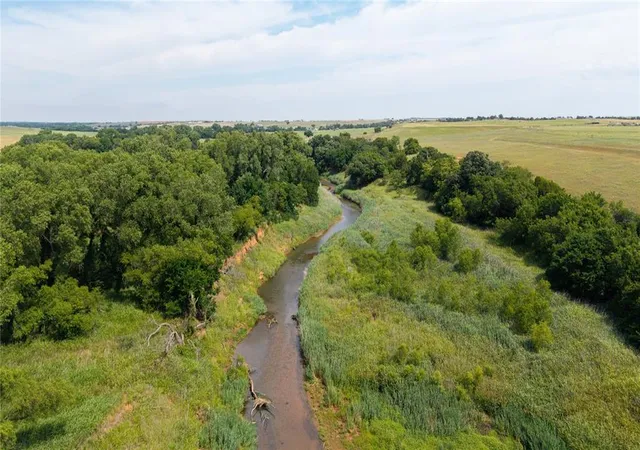 3rd image of E Lawter Rd, Weatherford, OK 73096 | MLS# 1233769