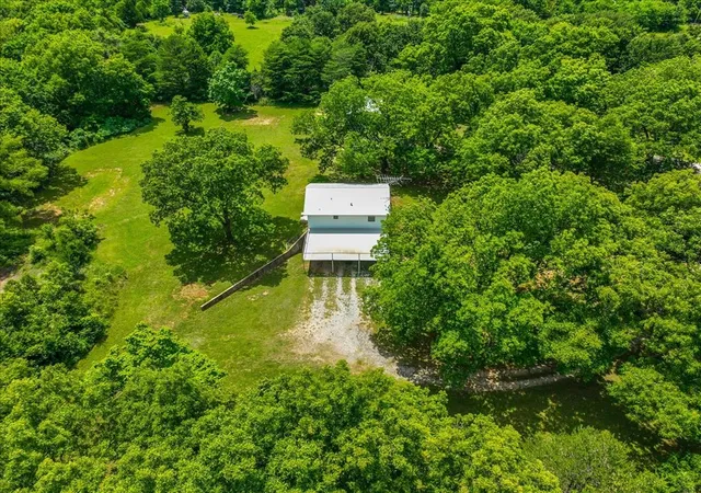 Homes for sale in Pauls Valley, OK | 33840 E County Road 1620, Pauls Valley, OK 73075 | MLS# 1233774