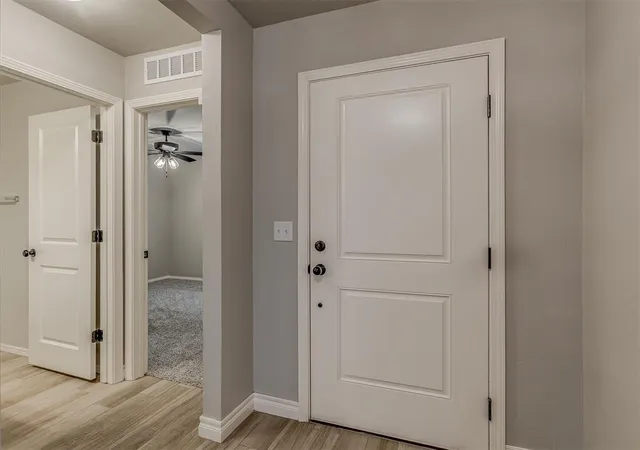 Photo 3 of Single family home for sale at 371 Park Ln, Harrah, OK 73045 | MLS# 1233781 | Listing updated on 2026-08-26