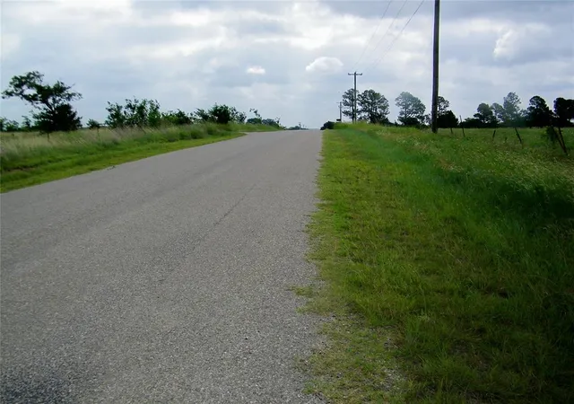 Homes for sale in Elmore City, OK | 24148 E County Road 1670, Elmore City, OK 73433 | MLS# 1233796