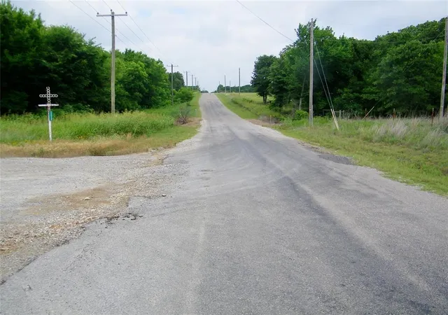 Homes for sale in Elmore City, OK | 24148 E County Road 1670, Elmore City, OK 73433 | MLS# 1233796