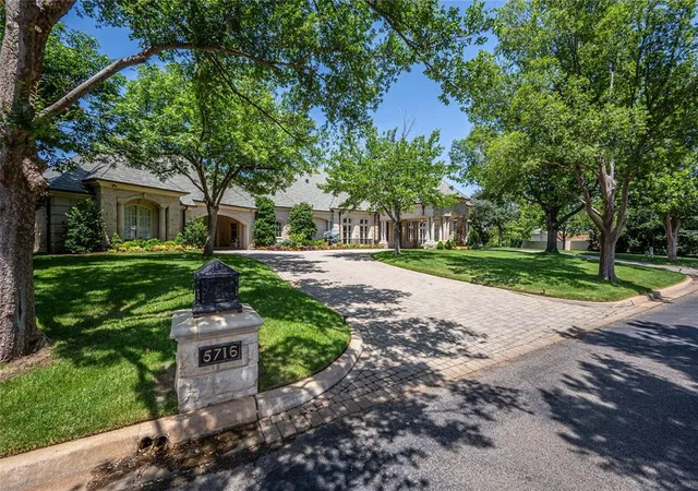 Homes for sale in Oklahoma City, OK | 5716 Normandy Ter, Oklahoma City, OK 73142 | MLS# 1233797