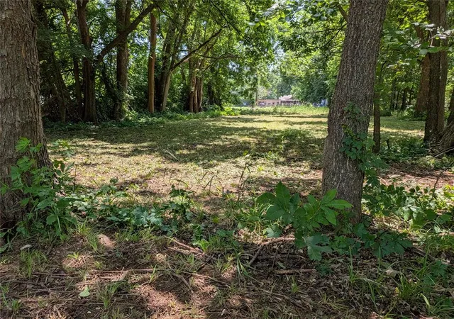 Photo 3 of Land for sale at W Washington Ave, Guthrie, OK 73044 | MLS# 1233809 | Listing updated on 2026-07-21