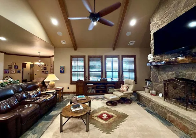 Photo 5 of Single Family Residence at 1415 County St 2802, Pocasset, OK 73079 | MLS# 1233815 | | Sold on 2026-08-31