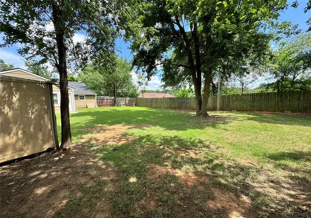 Homes for sale in Choctaw, OK | 2411 N Clarke St, Choctaw, OK 73020 | MLS# 1233824
