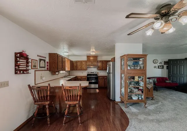 Homes for sale in Hinton, OK | 703 N Vernon Ave, Hinton, OK 73047 | MLS# 1233850