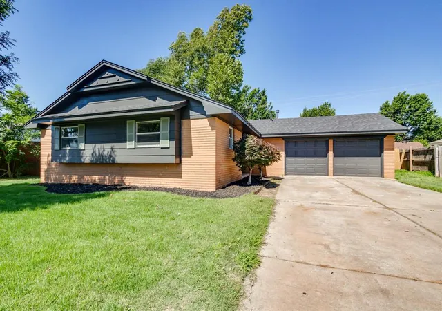 2nd image of 1606 S Reno Ave, El Reno, OK 73036 | MLS# 1233854