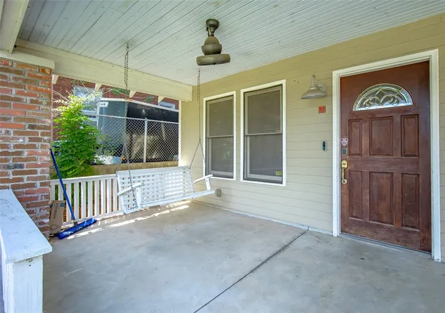 Photo 4 of Sale Pending at 434 NW 25th Street, Oklahoma City, OK 73103 | MLS# 1233857 | Listing updated on 2026-09-04