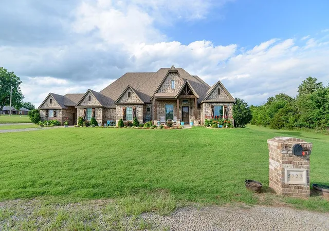 Homes for sale in Perkins, OK | 5722 E 122nd St, Perkins, OK 74059 | MLS# 1233863