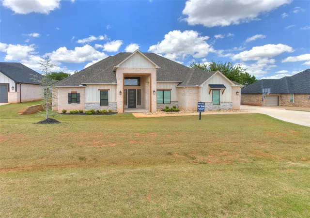 Homes for sale in Blanchard, OK | 2218 Winter Creek Blvd, Blanchard, OK 73010 | MLS# 1233866