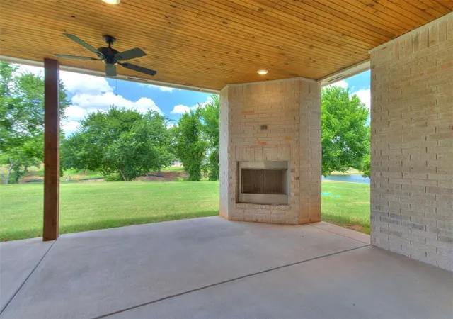 Homes for sale in Blanchard, OK | 2218 Winter Creek Blvd, Blanchard, OK 73010 | MLS# 1233866