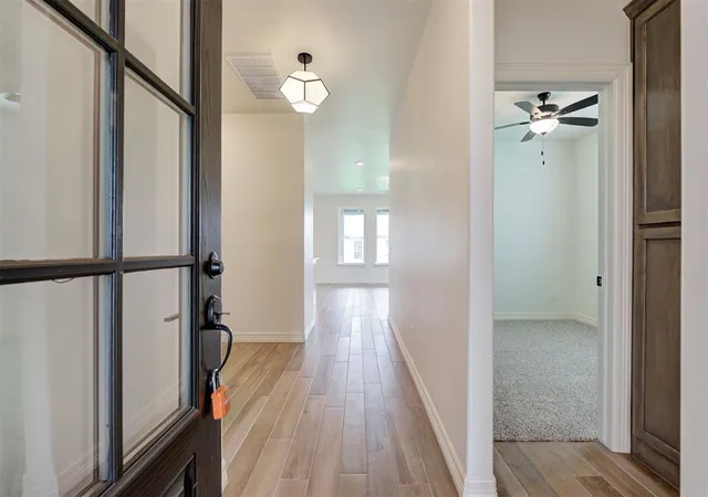Photo 4 of Single family home for sale at 7713 Wilshire Woods Dr, Yukon, OK 73099 | MLS# 1233867 | Listing updated on 2026-09-23