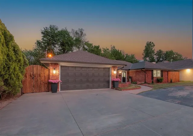 Photo 2 of Sale Pending at 6612 Edgewater Dr, Oklahoma City, OK 73116 | MLS# 1233881 | Listing updated on 2026-08-30